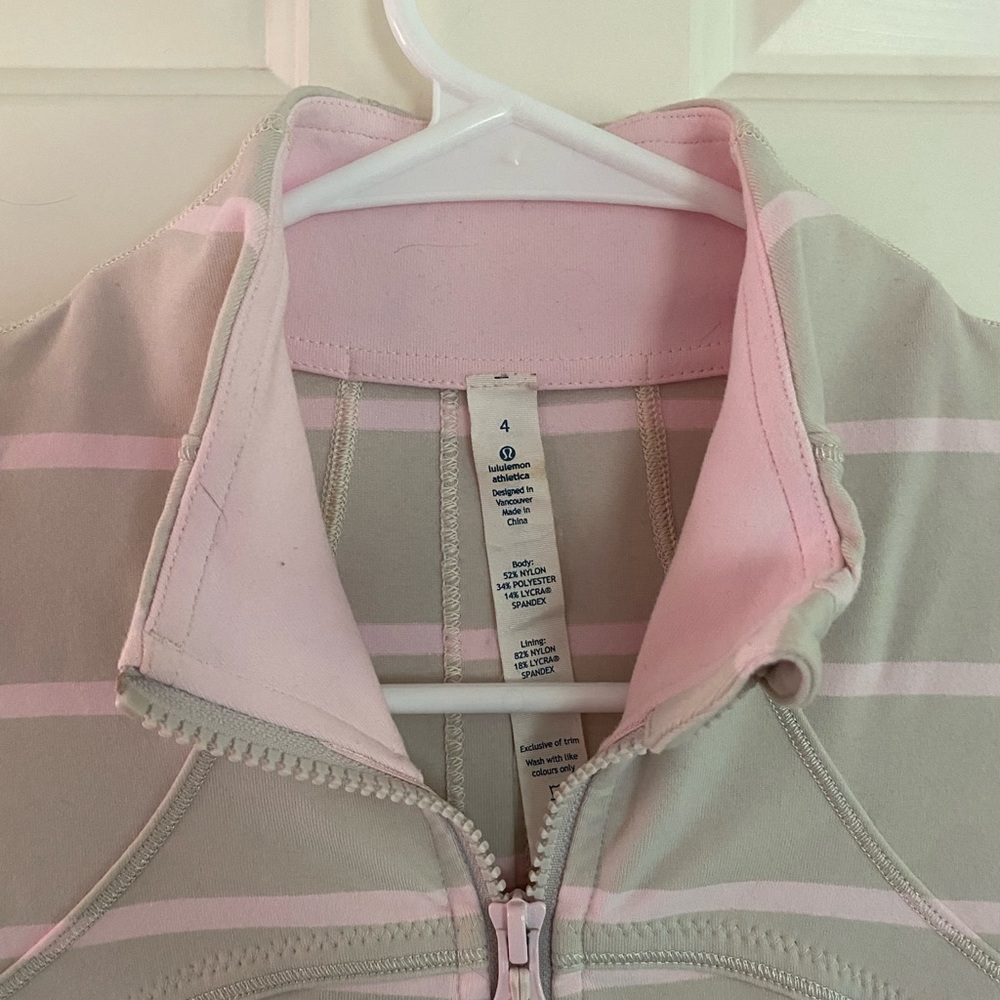 Rare Lululemon Define Jacket - Picture 7 of 10